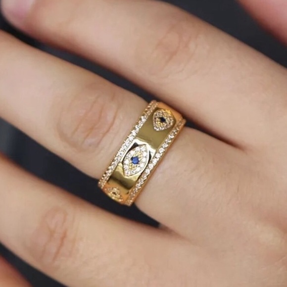 18k Evil Eye Ring - Picture 9 of 16